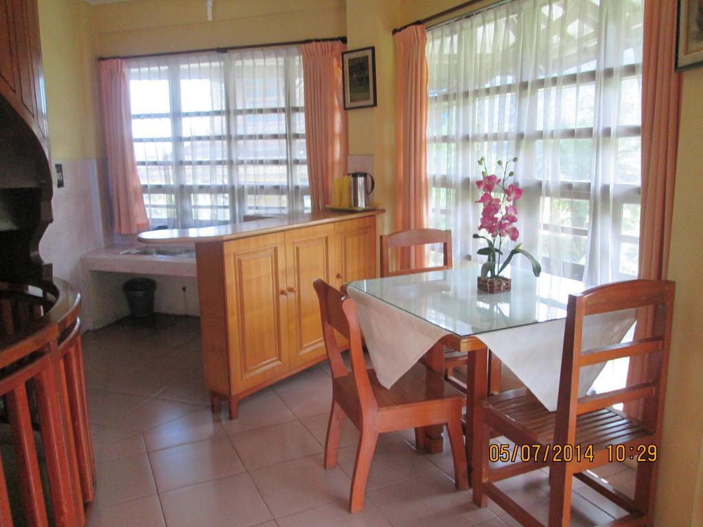 Sapadia Hotel And Cottage パラパト 部屋 写真