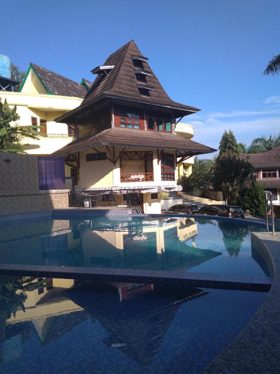 Sapadia Hotel And Cottage パラパト エクステリア 写真